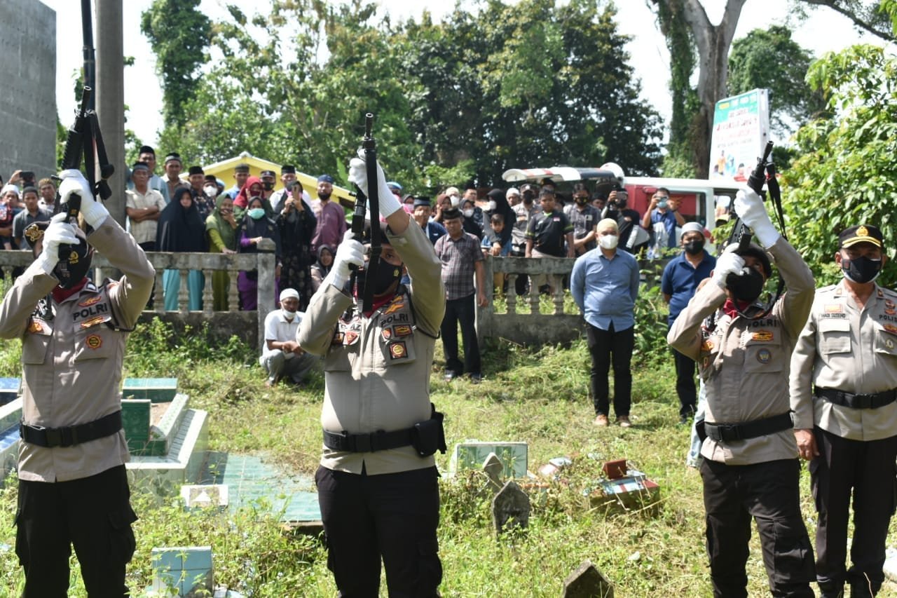 WhatsApp Image 2021-10-20 at 18.47.24(2) WhatsApp Image 2021 10 20 at 18.47.24(2)