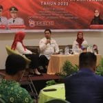 17b60d54 f5f0 4e4f a76b ed6c1a790926