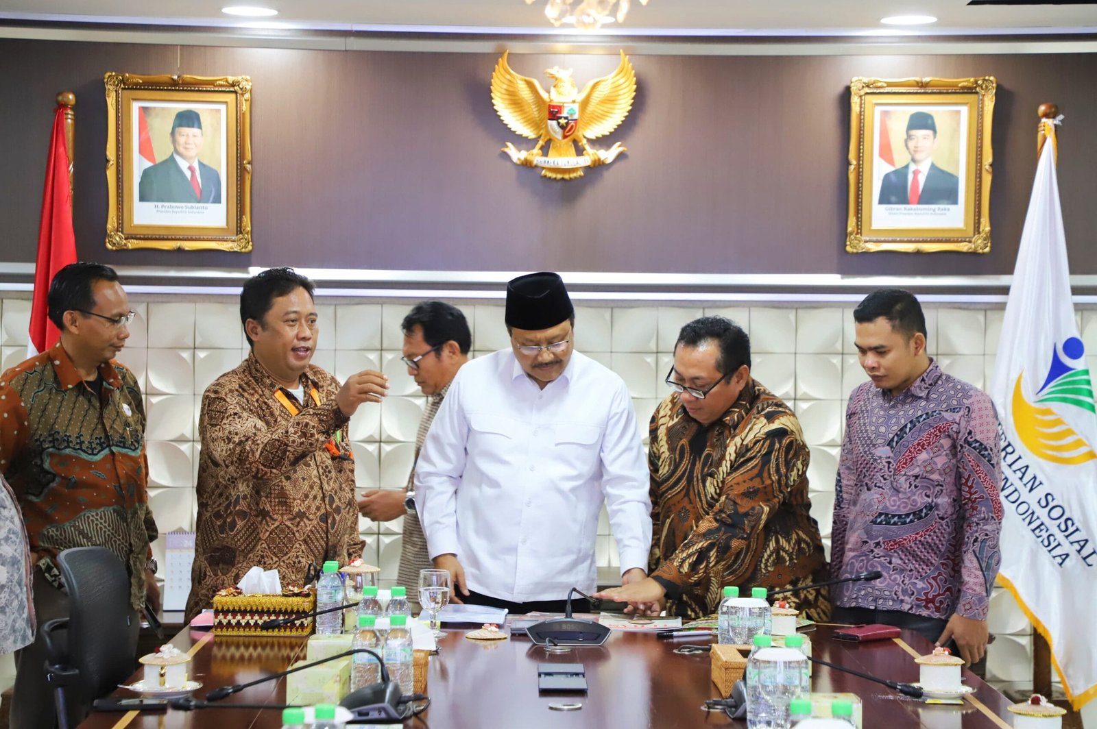 WhatsApp Image 2024-12-11 at 15.16.03 (1) Whatsapp Image 2024 12 11 At 15.16.03 (1)