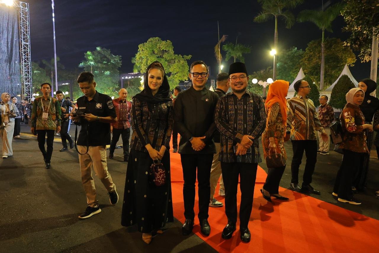 2553b372-5012-4cfa-825e-ab3bf146ef0b 2553b372 5012 4cfa 825e ab3bf146ef0b