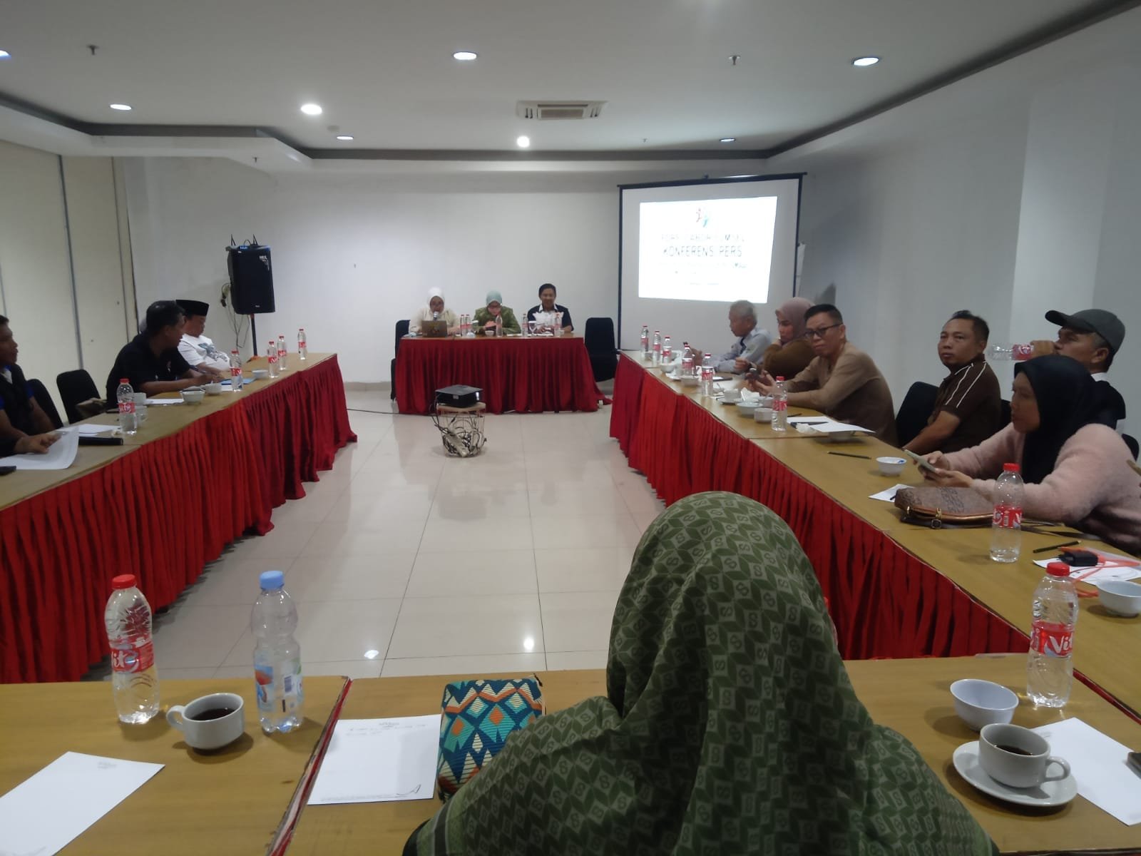 WhatsApp Image 2025-12-11 at 15.01.06 WhatsApp Image 2025 12 11 at 15.01.06