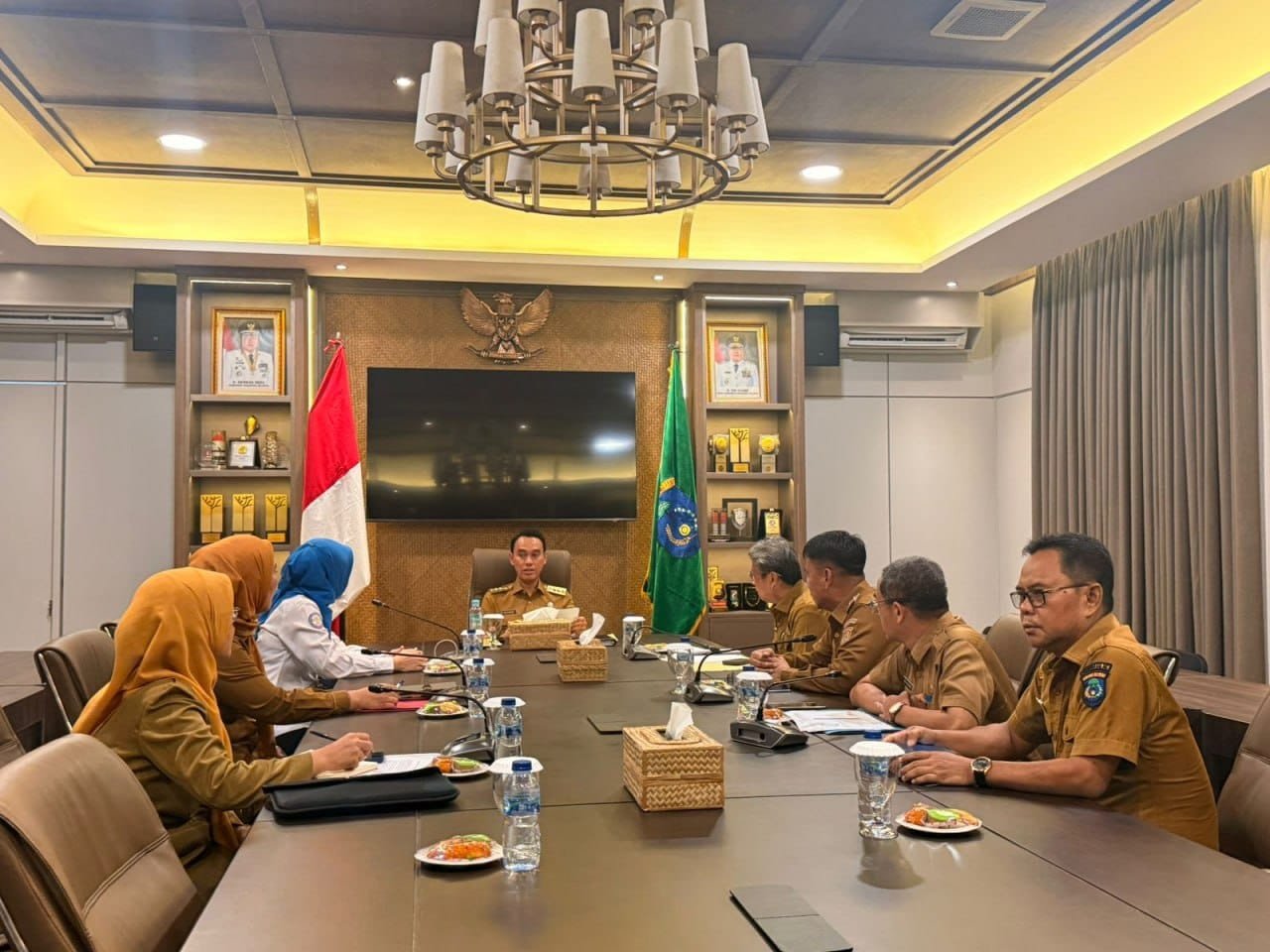 Audiensi bersama bupati oki.jpg